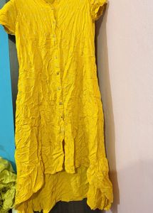 Avaasa Yellow Printed kurti