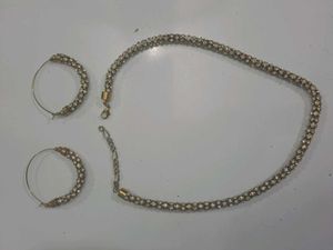Dazzling Stone Jewellery Set