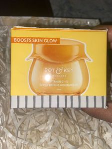 Dot &amp; Key Vitamin C + E Moisturizer
