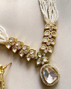 Zasmi Ad Necklace
