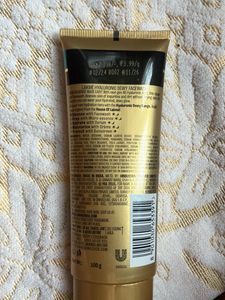 Lakme Hyaluronic Cleansing Facewash