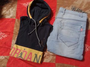 jeans 👖 with tshirt 👕