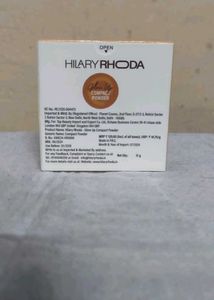 Hilary Rhoda Glow Up Compact Powder