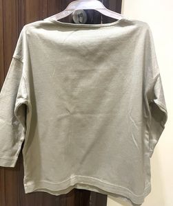 Casual Top - Versatile Style