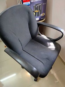 Chair - Black,only powai,mumbai come