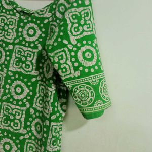 CHUDIDAR KURTA SET