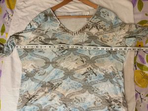 Vintage Print V-Neck Top