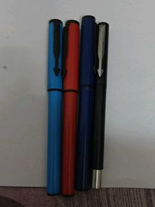 4 Parker Fountain Pens For Sell