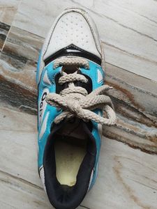Ogiy White &amp; Blue Sneakers