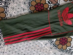 Trackpant