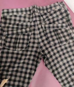 Check Pant.. 36-38 Size