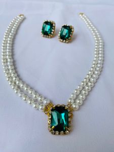 Handmade Necklace set(New)