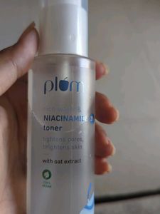 Plum Niacinamide Toner