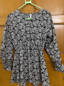 Floral Print Long Sleeve Top