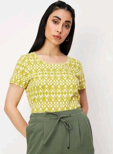 Patterned Women's Top