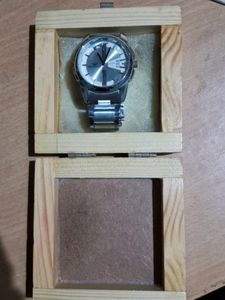 Branded Metrounut Watch With Wooden Case