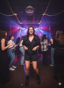 DRAMA ALERT! 🖤RIVER ISLAND Swiss Dot RuffleRomper