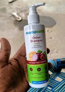 Mama Earth Onion Shampoo Pack