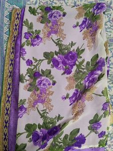Beautiful Soft Saree With Dual Shade