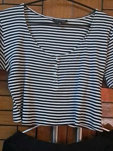 Like New Pure Cotton  Top N Short  In Imported Fa