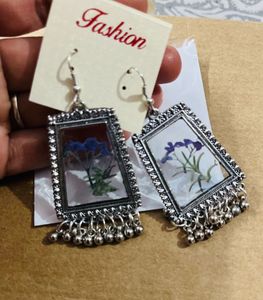 Resin Floral Pearl Drop Earrings Only 1 Pair