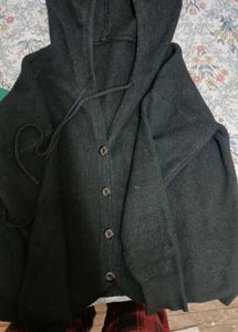Free Shipping !!    Sweater Hoodie