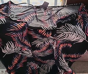 Leaf Print Short Top