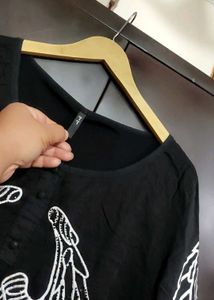 Black Top White Design For Girl Or Woman 34 Bust