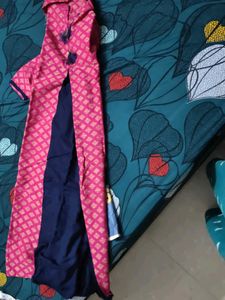 Pink &amp; Gold Patterned Kurti