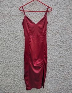✧⁠*⁠。Burgundy Satin Midi Dress