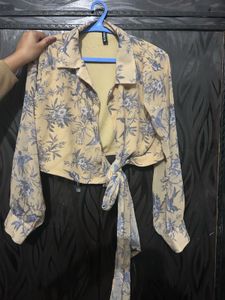 Floral Print Tie-Front Top