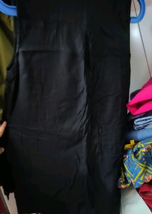 Chumbak Sleeveless Shirt Black