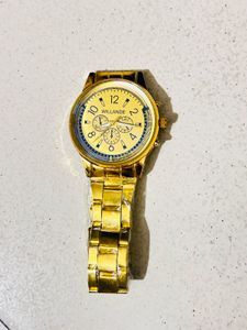 Man  Golden willande Beautiful Watch
