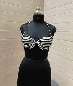 H&amp;M Striped Bikini Top