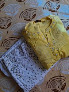 woman kurti set