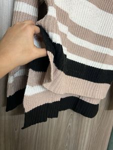 Trendy Striped Turtleneck Sweater
