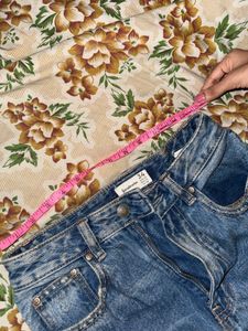 stradivarius jeans