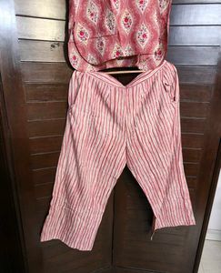 Women Red Printed Cotton Night Suit