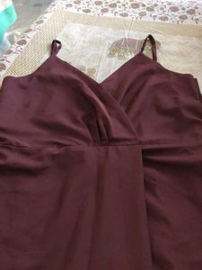 Elegant Burgundy Maxi Dress