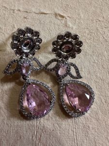 Pink and silver toned AD set.