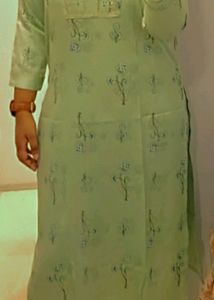 Elegant Kurta Set From IKAT