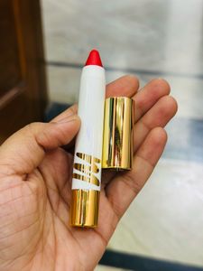 Myglamm Lip Crayon
