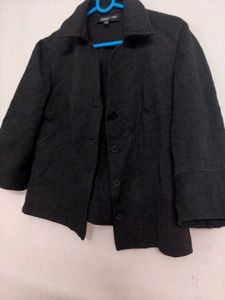 Chic Black Texture 3/4 Sleeve Blazer in small size