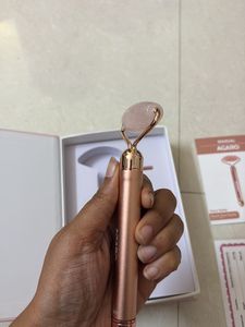 Agaro Electric Face Roller