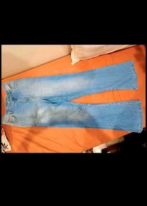 Flayerd Boot Cut Jeans