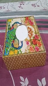 tissue box