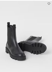 H&amp;M chelsea Boots