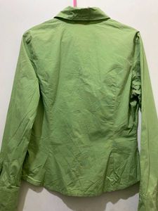 Green Button-Down Shirt 34-36 stretchable