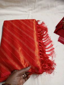 Red trending saree with blouse