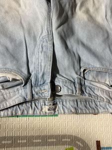 Light Wash Distressed Jeans